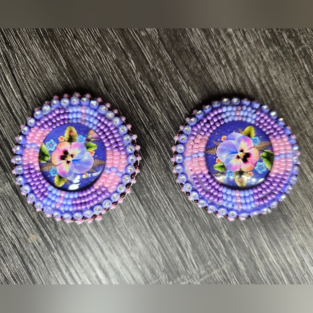 l Handmade Floral Beaded Earrings